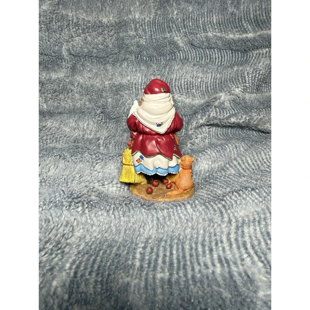 The International Santa Clause Collection  Austria Budelfrau 2002 New
